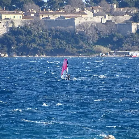 Clemenceau Plage *
